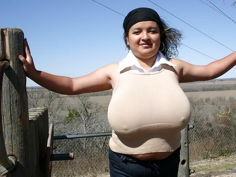 25P Mature Big Boobs!