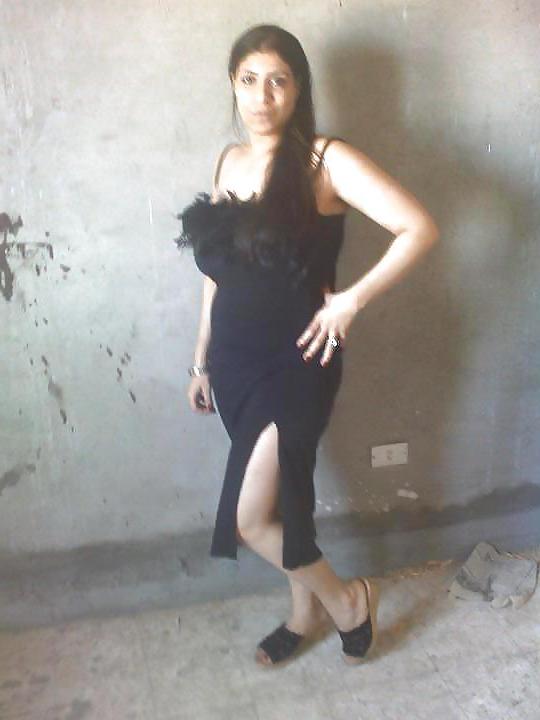15P Arab Egyptian Milf 
