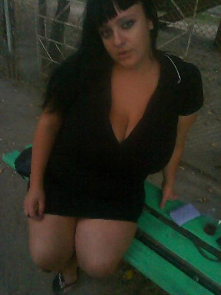 25P BIG TITTED AMATEURS 3