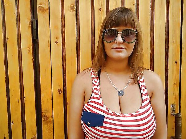 25P BIG TITTED AMATEURS 3