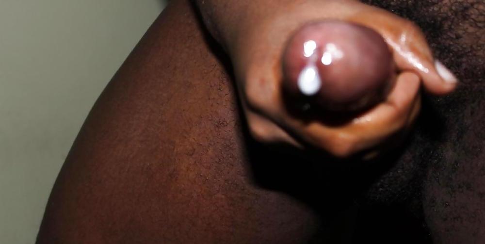 16P Hung Black Thug Cumshot Session