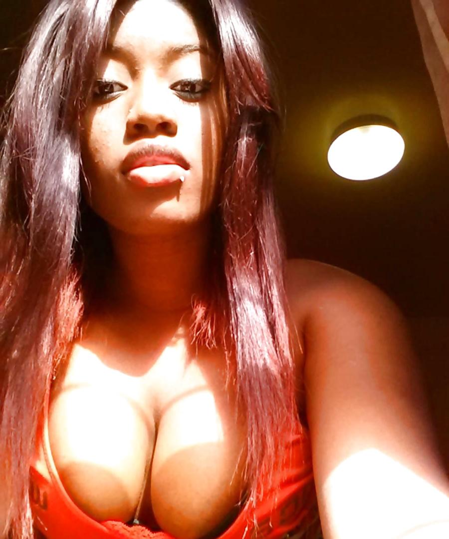 25P Amateur Black Girls 73
