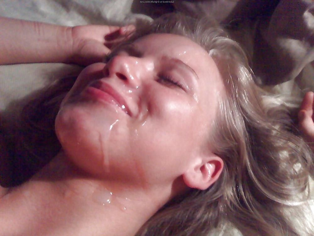 7P Nice cumshots and babes