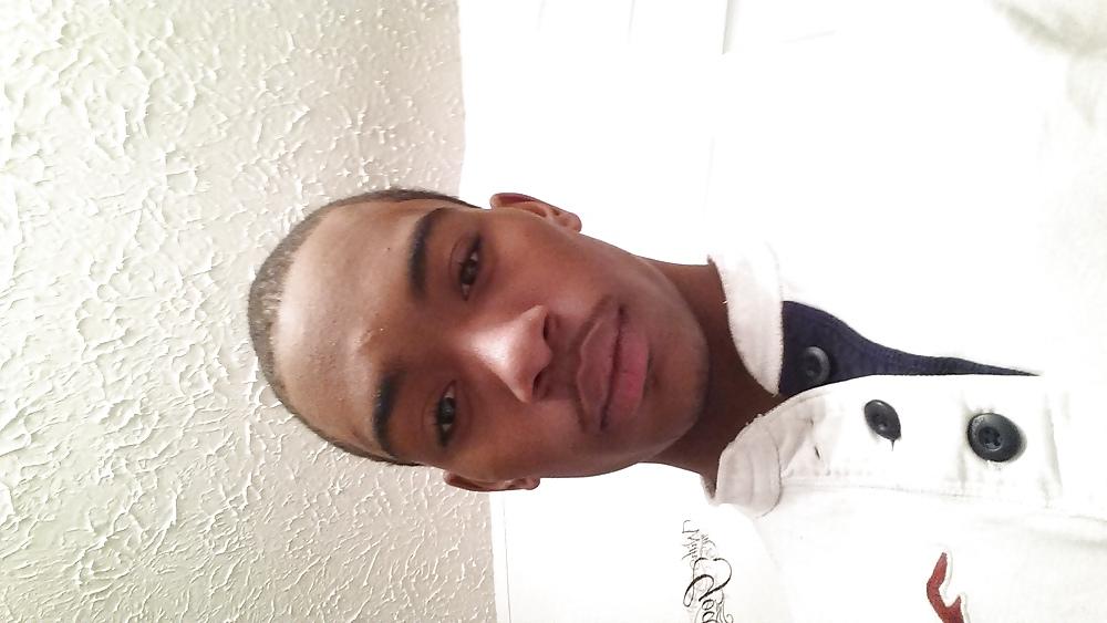 6P Just pics. New phone so request photos ladies