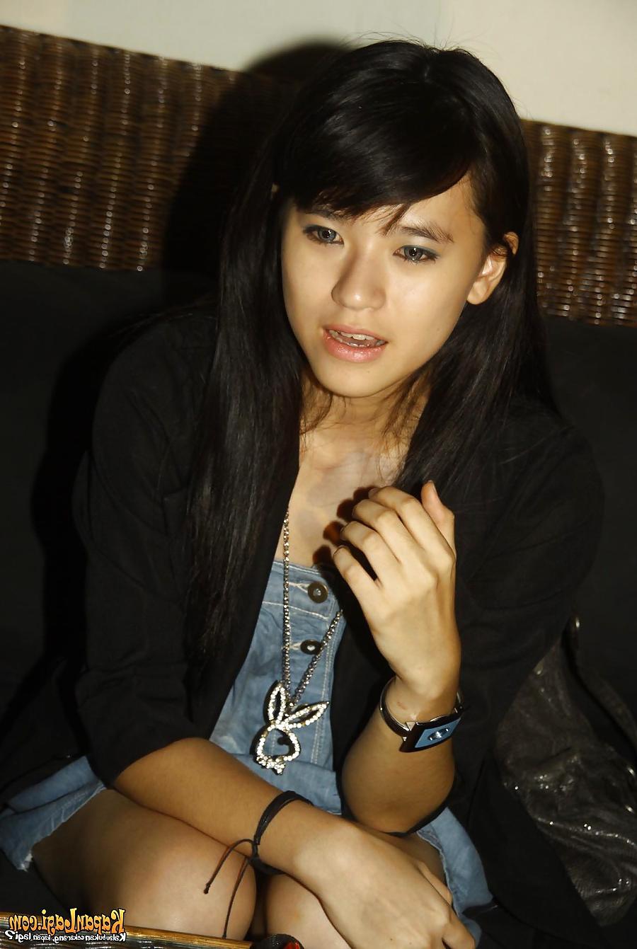 20P Jane Aprilia Indonesian Artist
