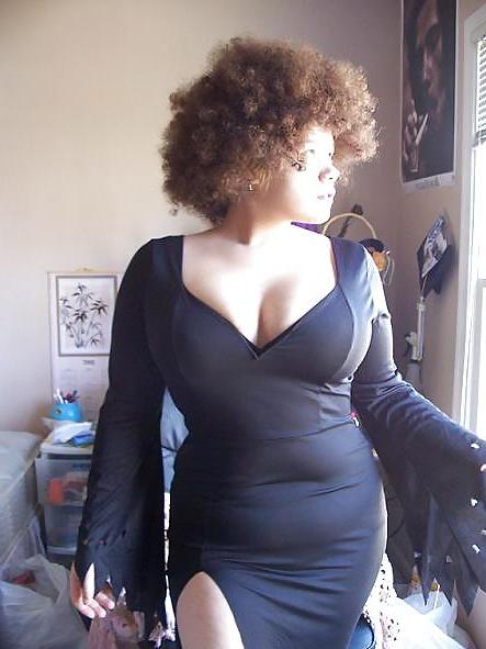 25P Amazing Chubby with big Boobs