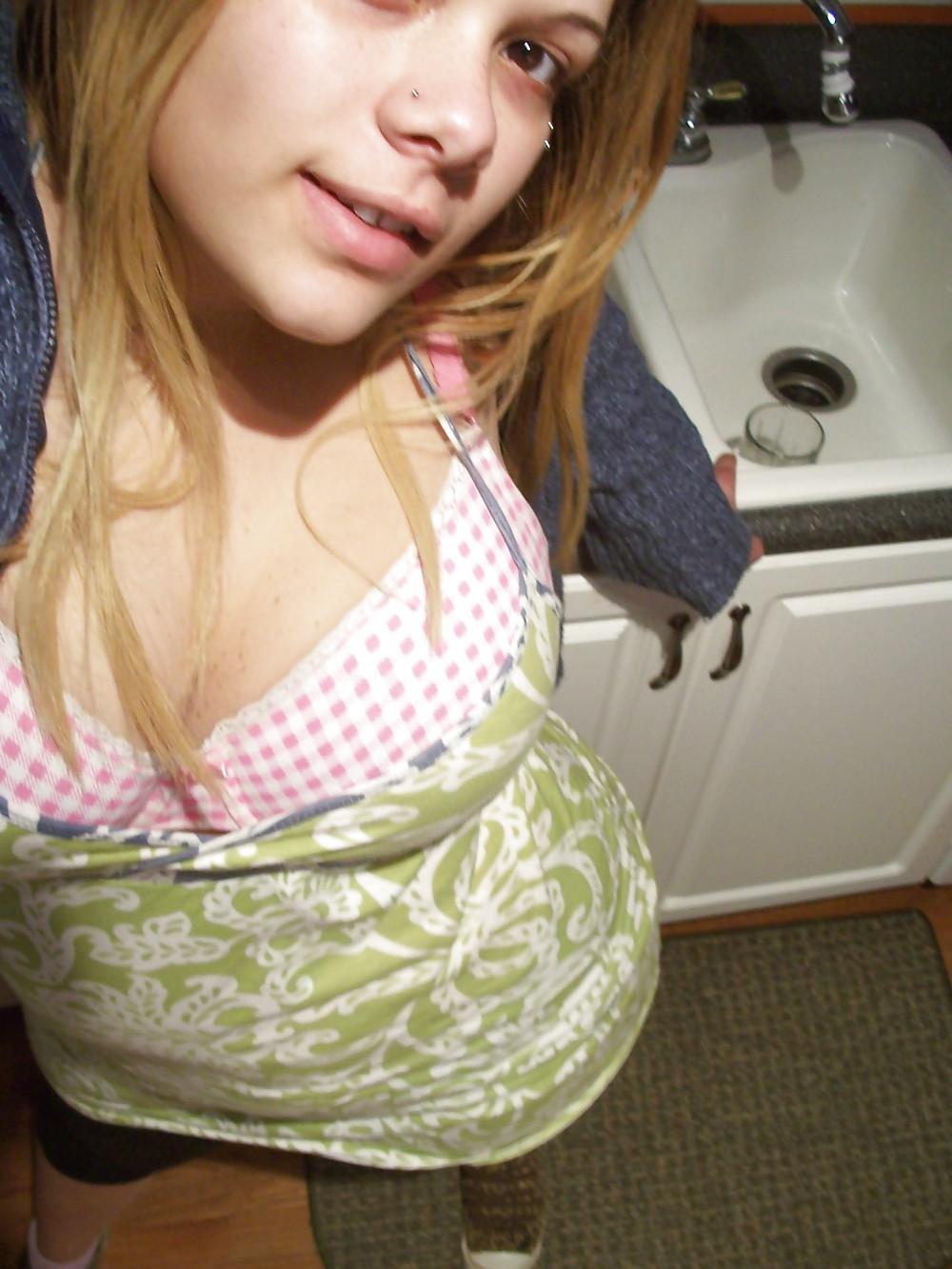 25P Amazing Chubby with big Boobs