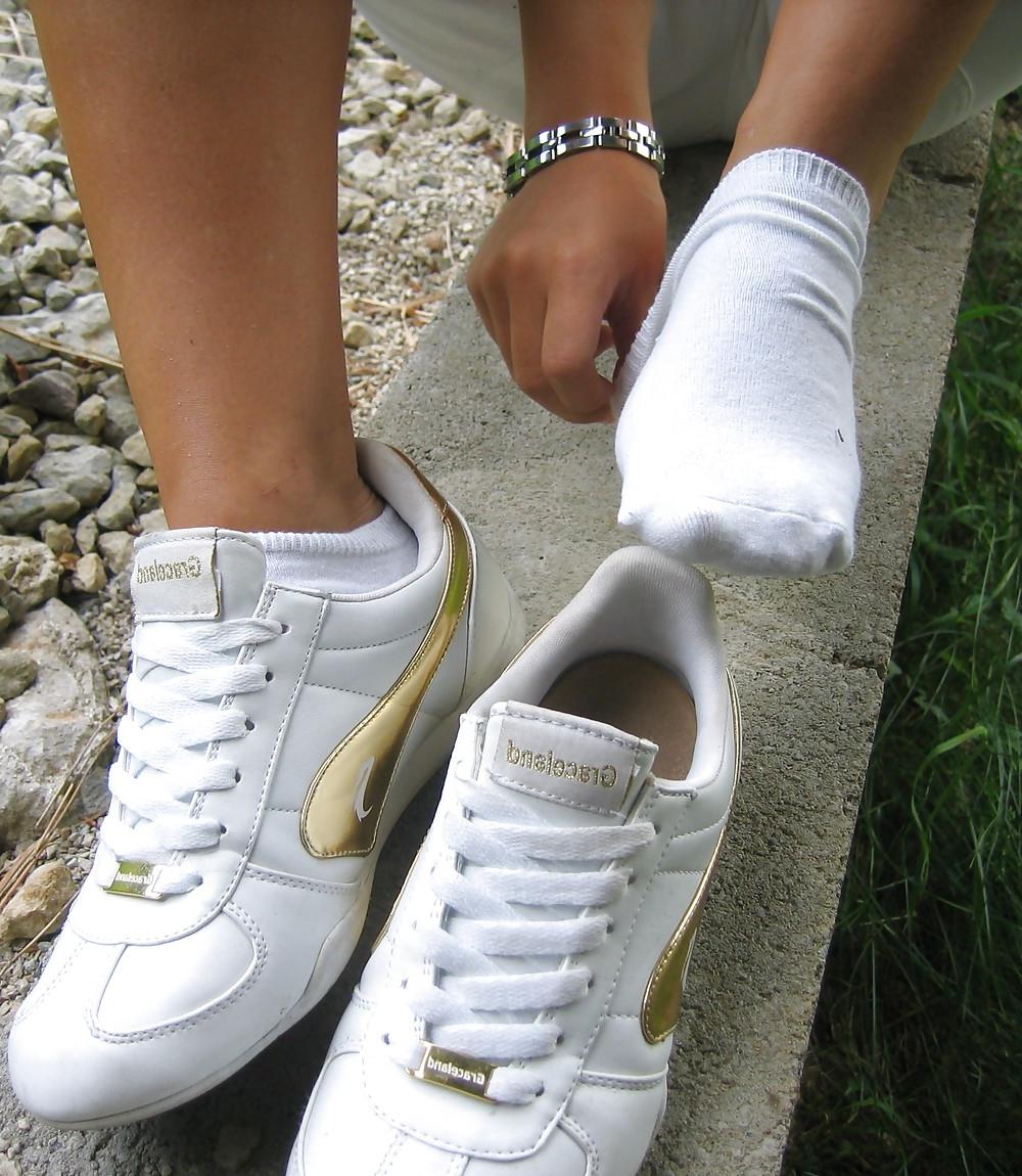 14P Puma Sneaker and Socks