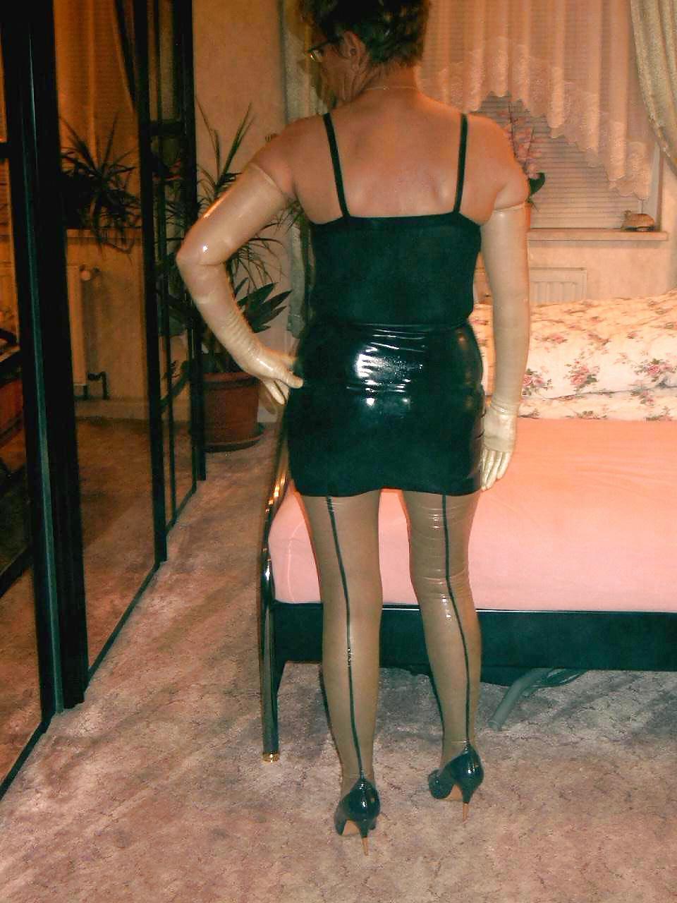 9P My wife in mummification, gas mask, inflatable bondage bag