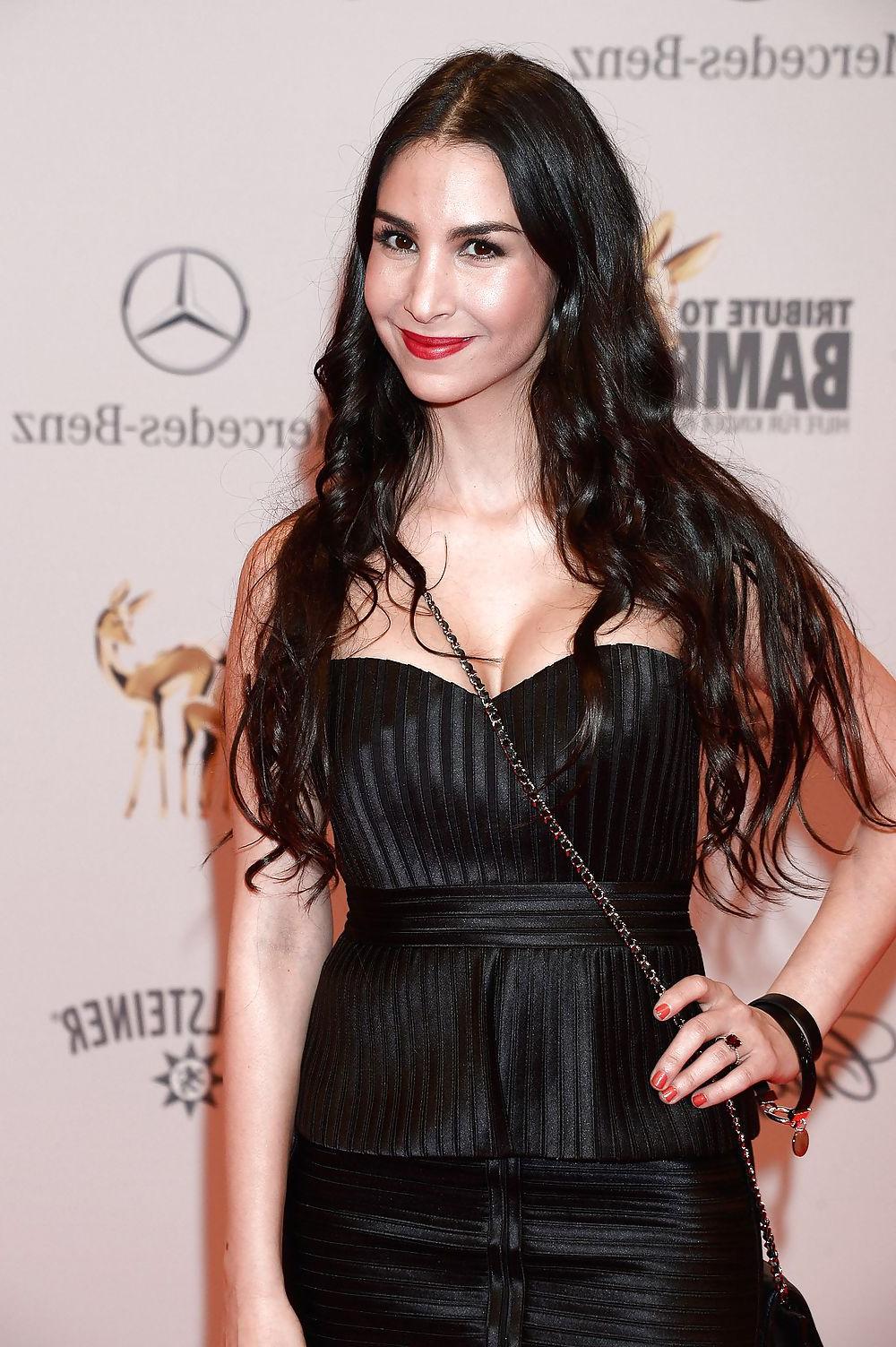 25P German Celebs with big boobs