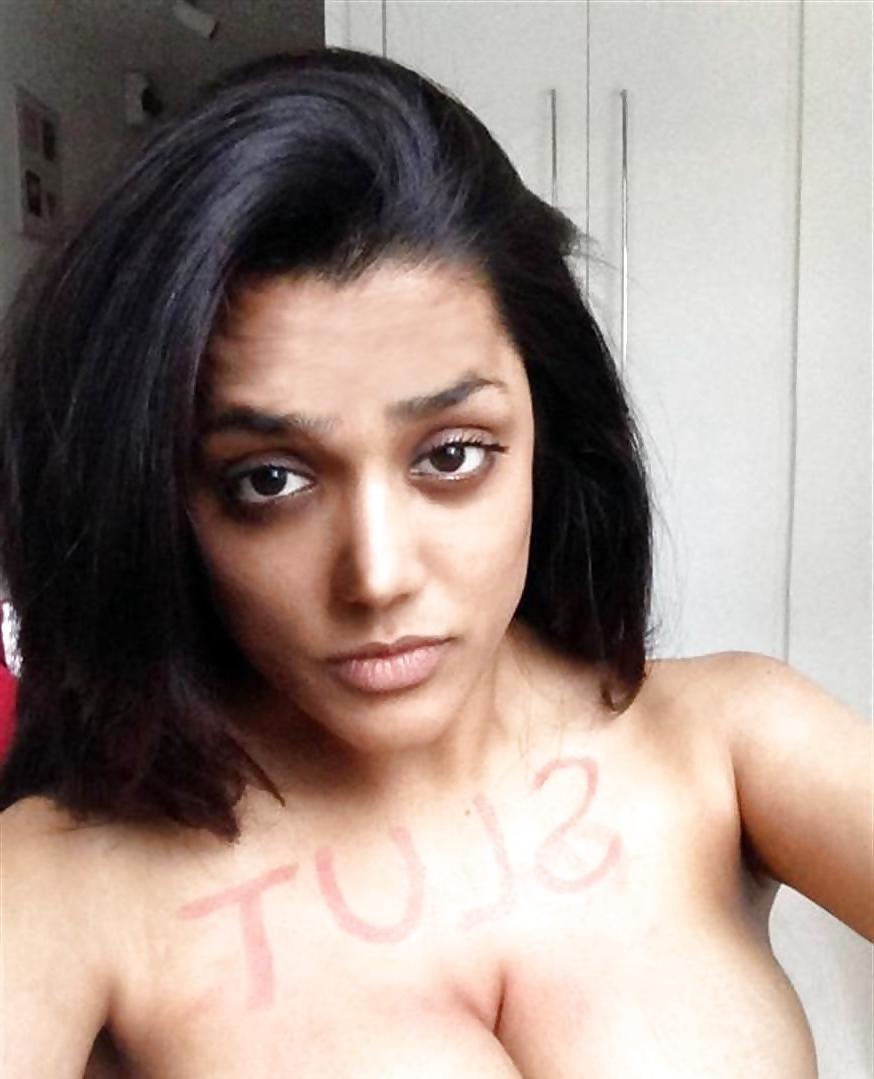 21P Hot Paki and indian babes