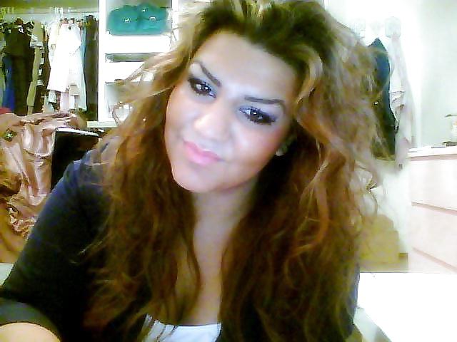 18P Persian Slut Mozhdeh