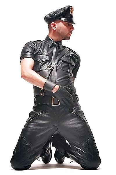 25P Gay Perv!