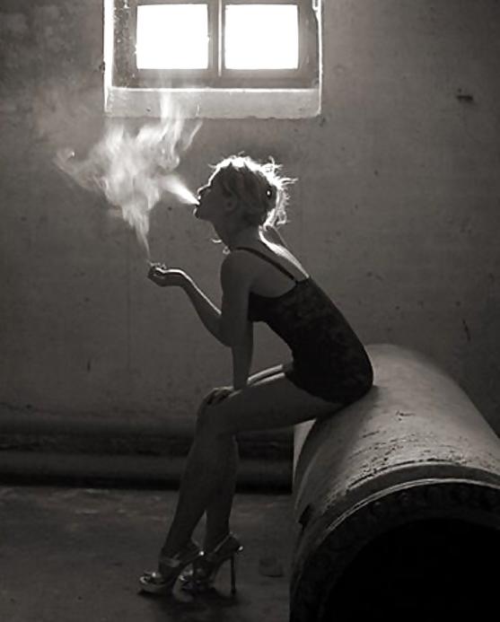 10P Fetish smoking