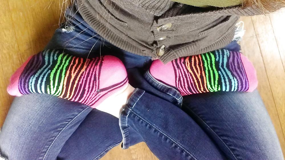 22P Socks Feet