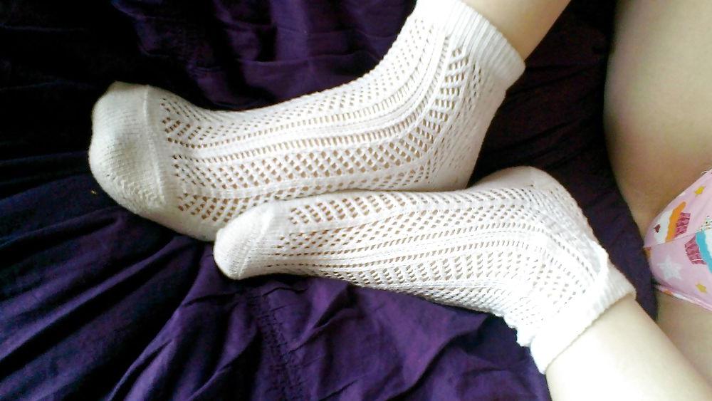 22P Socks Feet