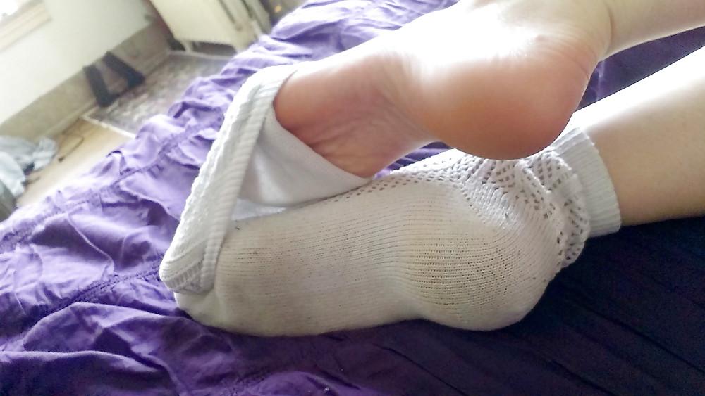 22P Socks Feet