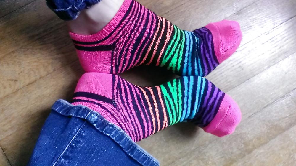 22P Socks Feet