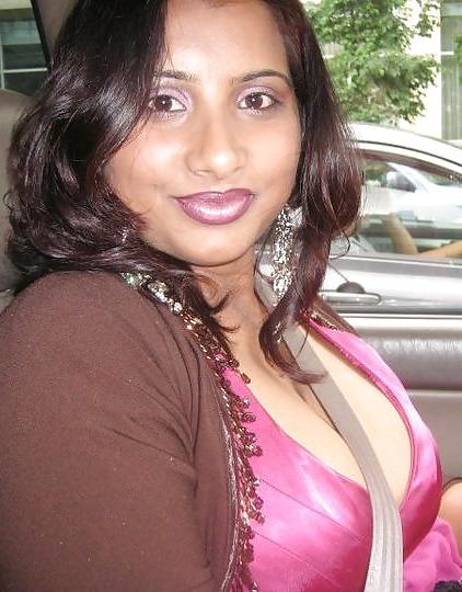 17P INDIAN SLUT AUNT! MY FAM