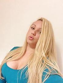 25P Hot chubby girl huge boobs - please comment