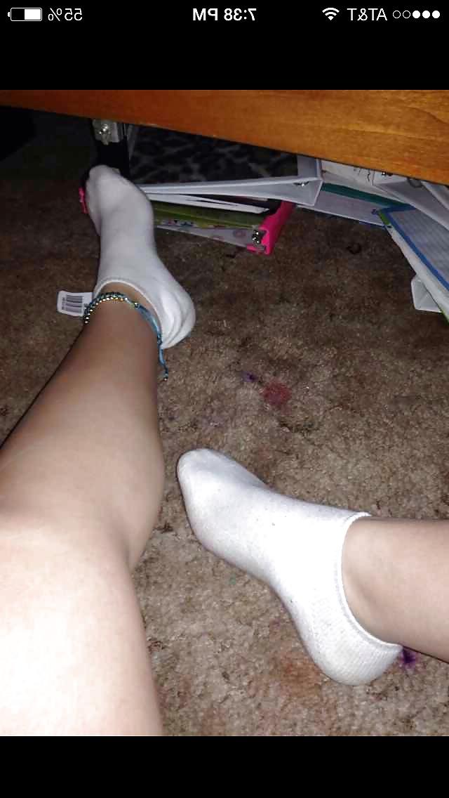 7P Asian girl stinky socks shes fresh 18