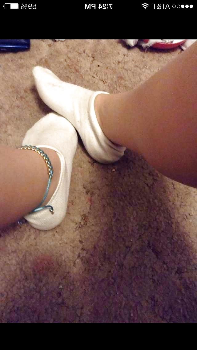 7P Asian girl stinky socks shes fresh 18