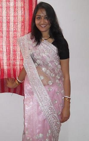 25P Sexy Indian Lady