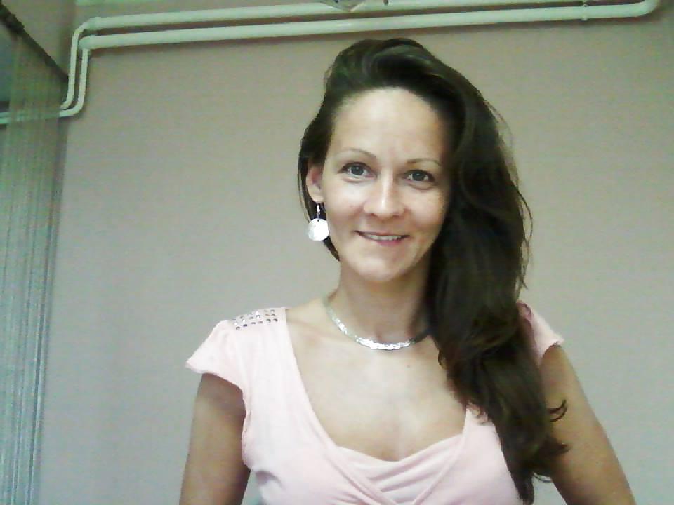 25P Hungarian girls, women (not nude) 02
