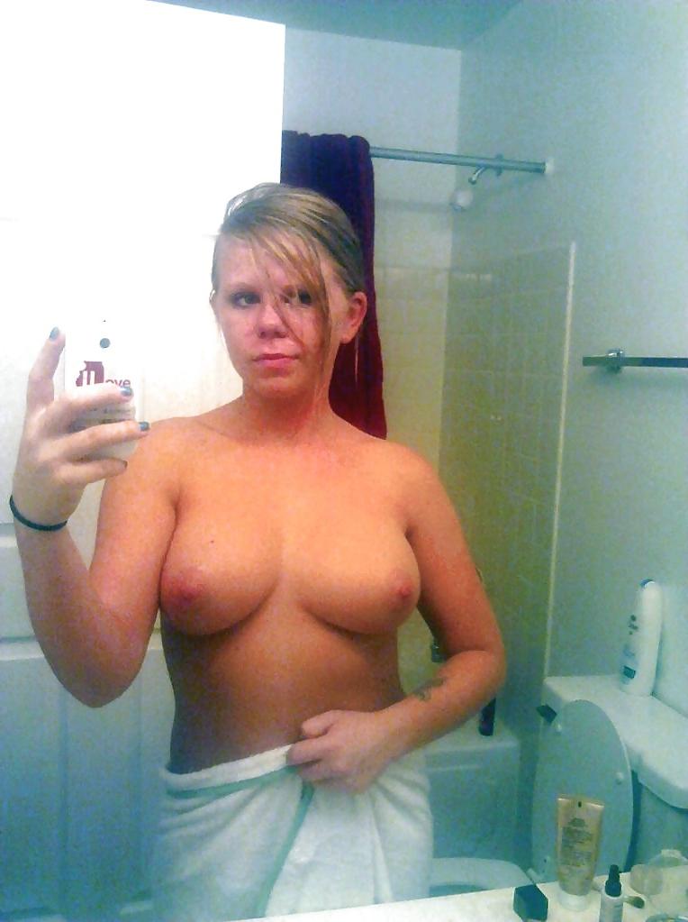 16P Jessica has the best boobs on the Internet