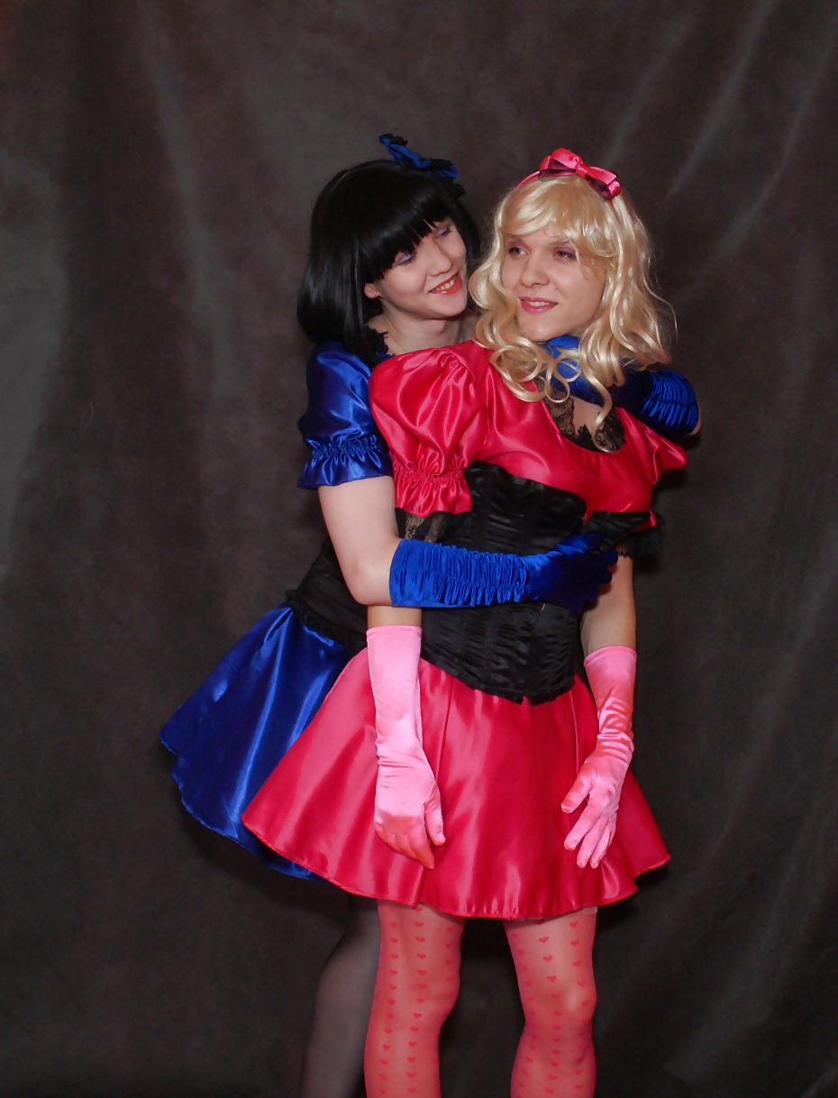 25P Sissy maid