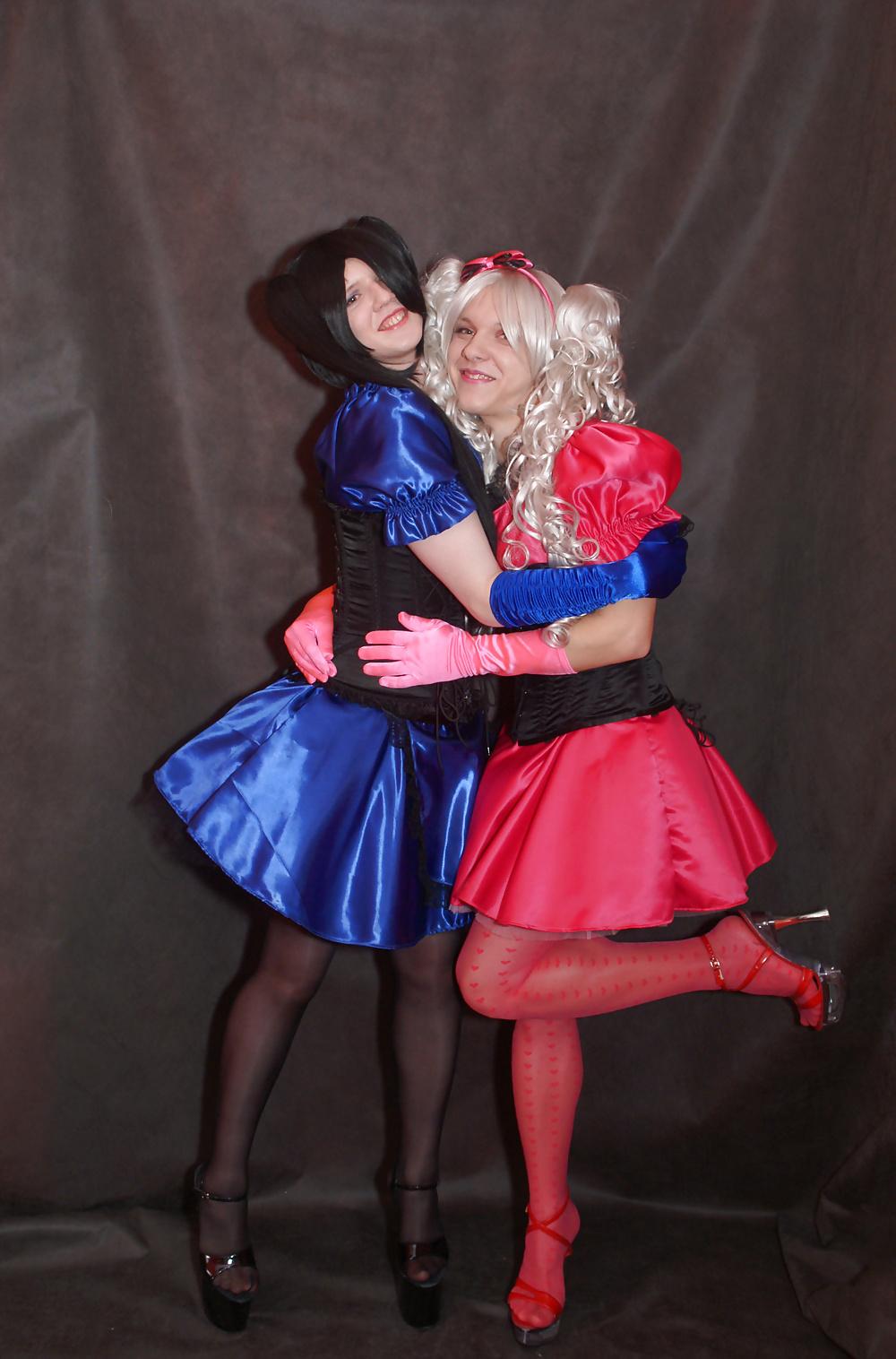 25P Sissy maid