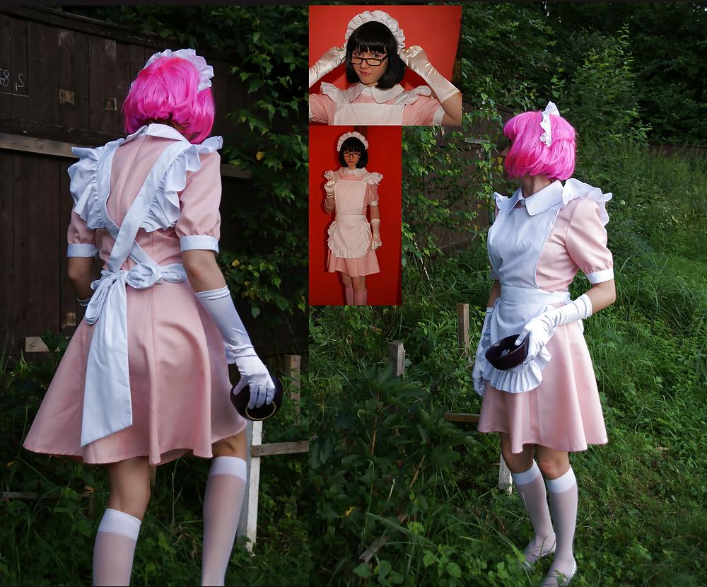 25P Sissy maid