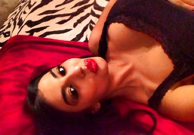 25P Busty hot american indian woman