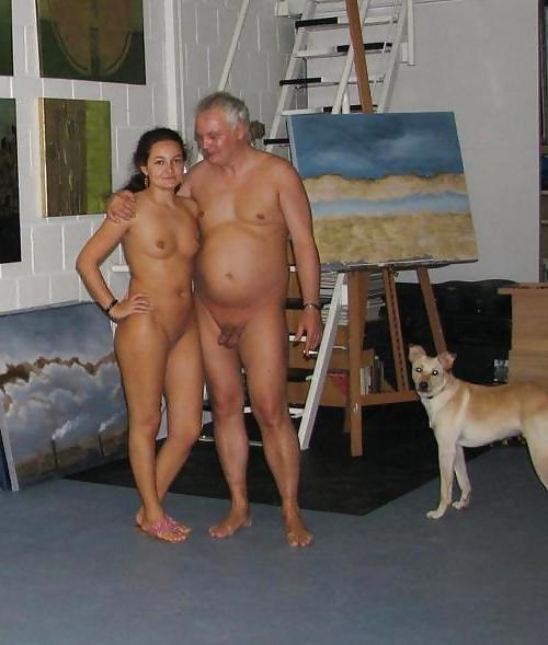 20P Naked couple 27.