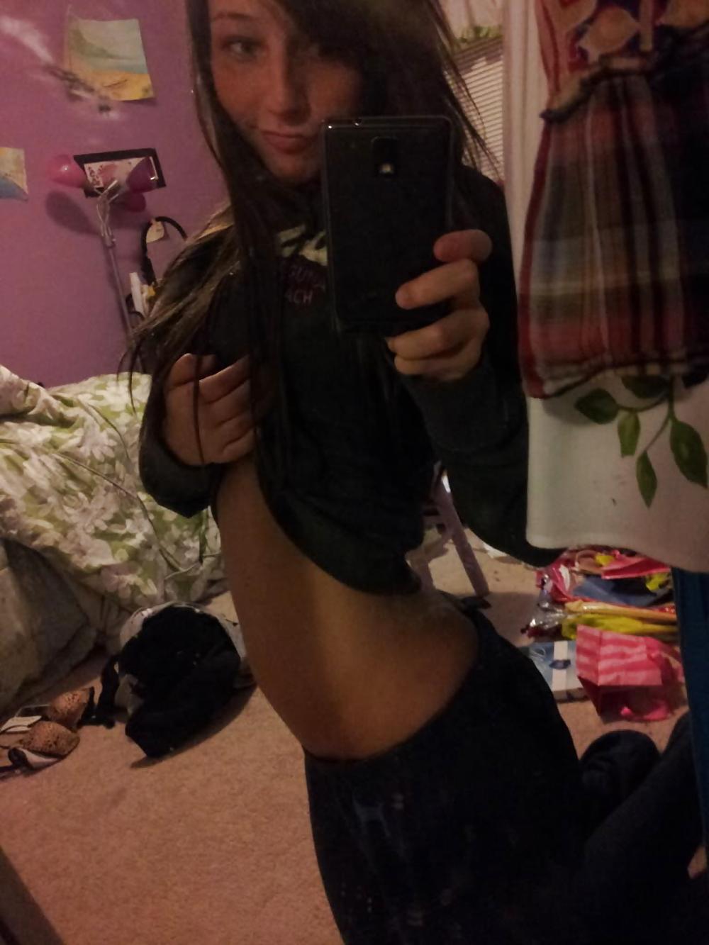 25P German Hot Teen