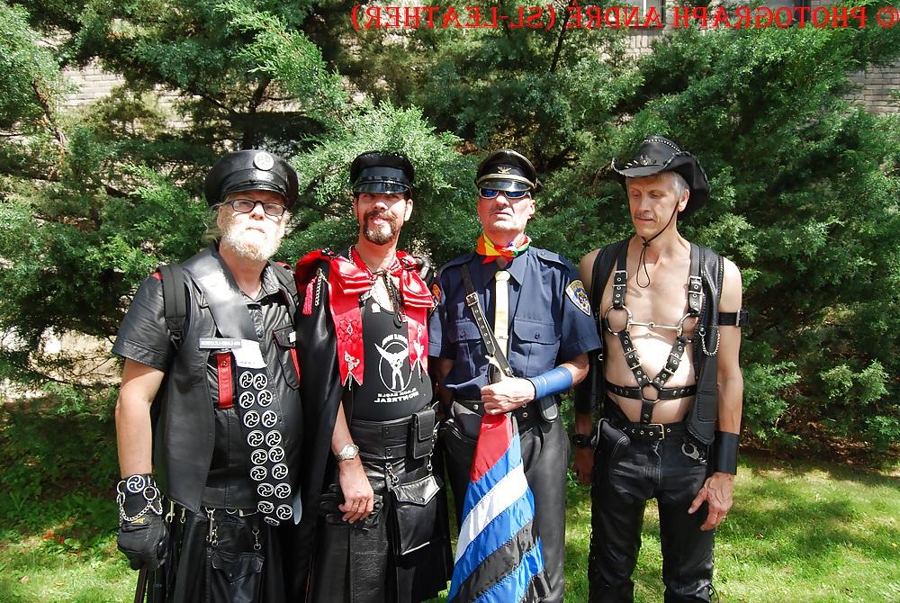 25P GAY PARADE MONTREAL (PART 2) 