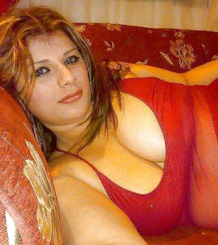 12P Arab Boobs