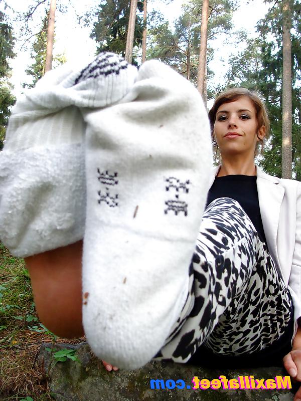 25P Smelly stinky socks of hot girls