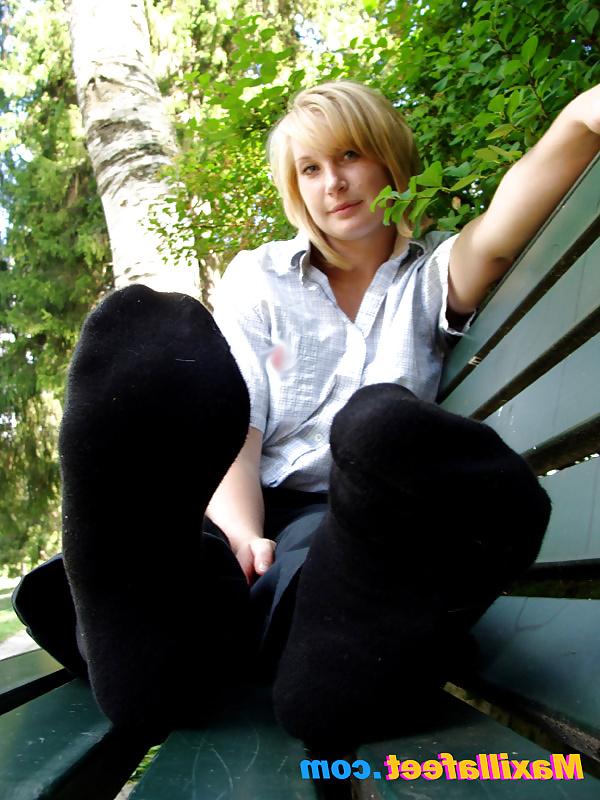 25P Smelly stinky socks of hot girls