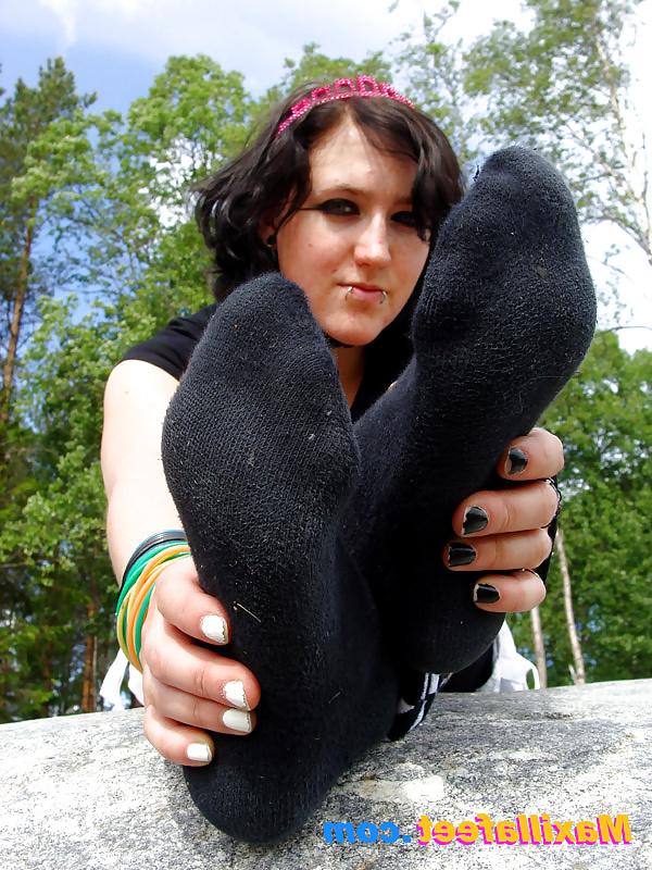 25P Smelly stinky socks of hot girls