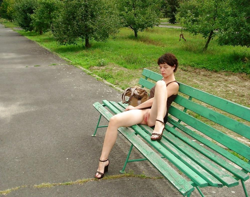 19P Just Upskirt Pussy 7 !
