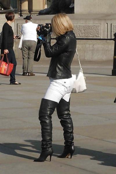 25P Boots