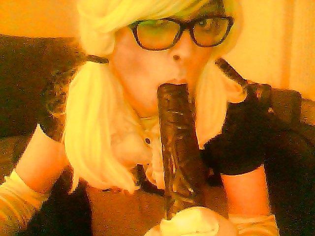 25P TaTViana CD Sissy Maid