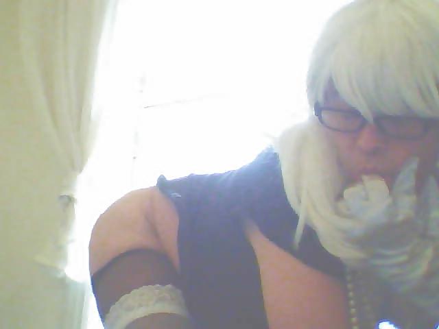 25P TaTViana CD Sissy Maid