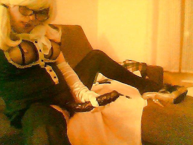 25P TaTViana CD Sissy Maid