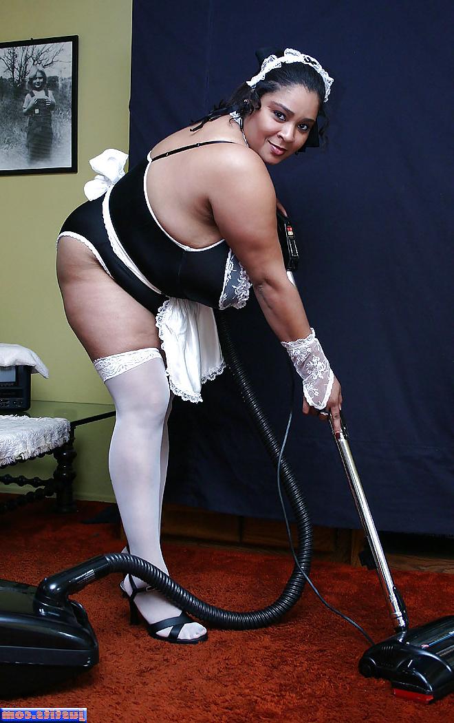23P Latina Maid Part 5