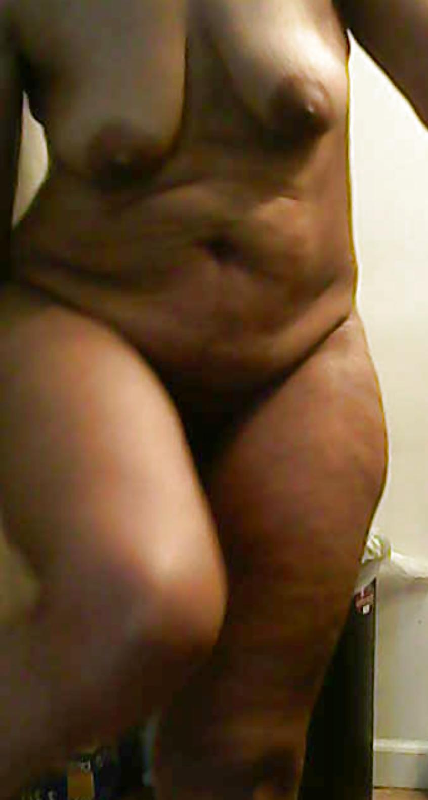 25P My 61 yr old MILF with nice ass and hips