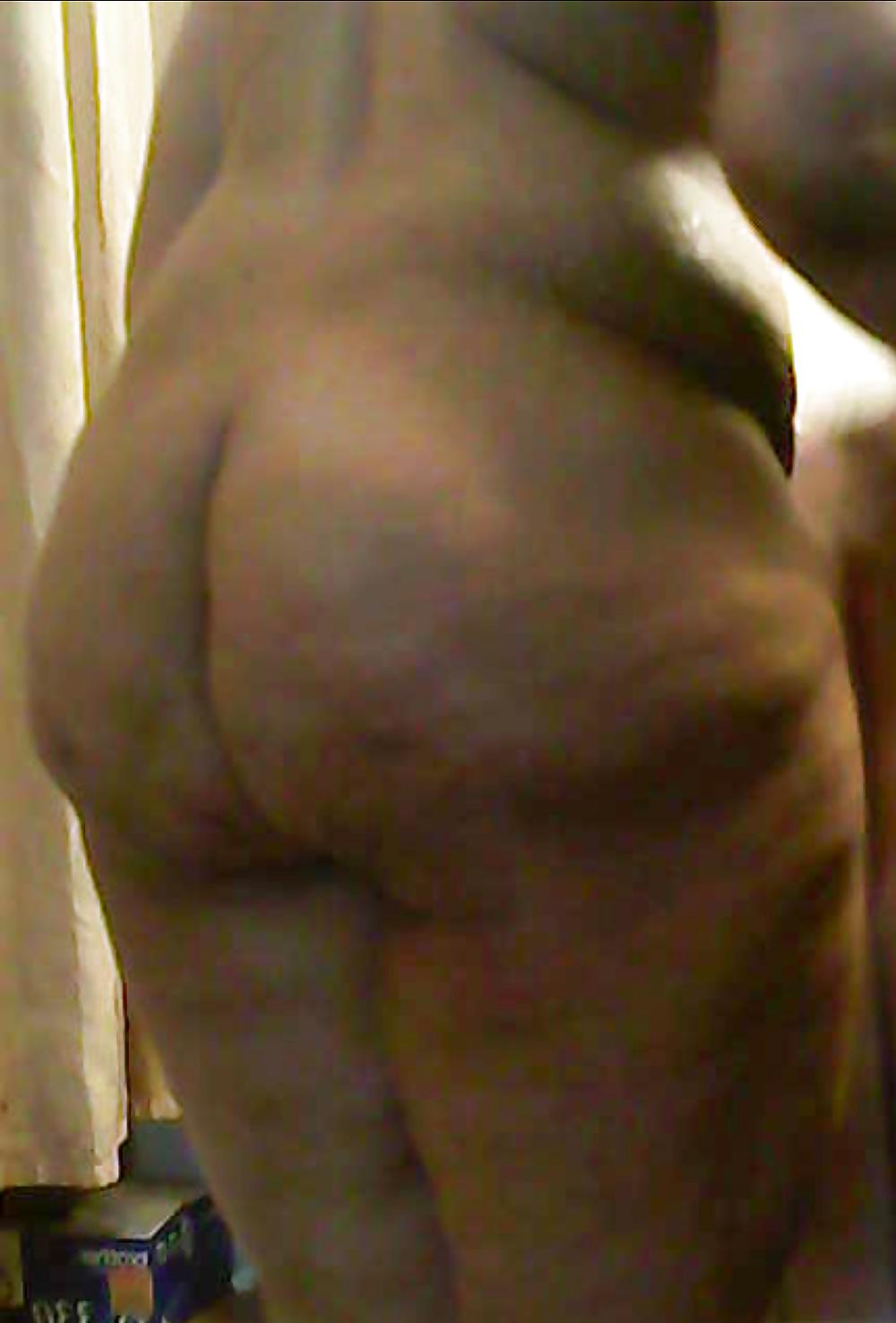 25P My 61 yr old MILF with nice ass and hips