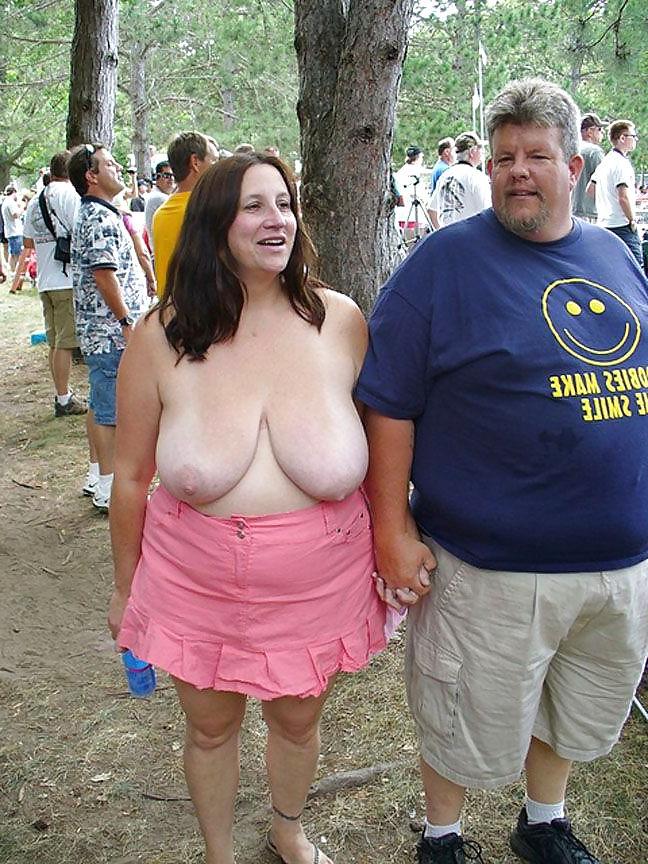 20P Mature women with saggy tits 10.