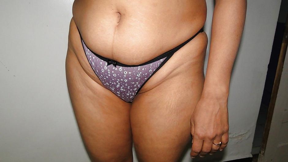 25P Indian Aunty